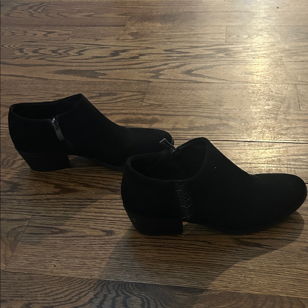 Xappeal Black Ankle Booties